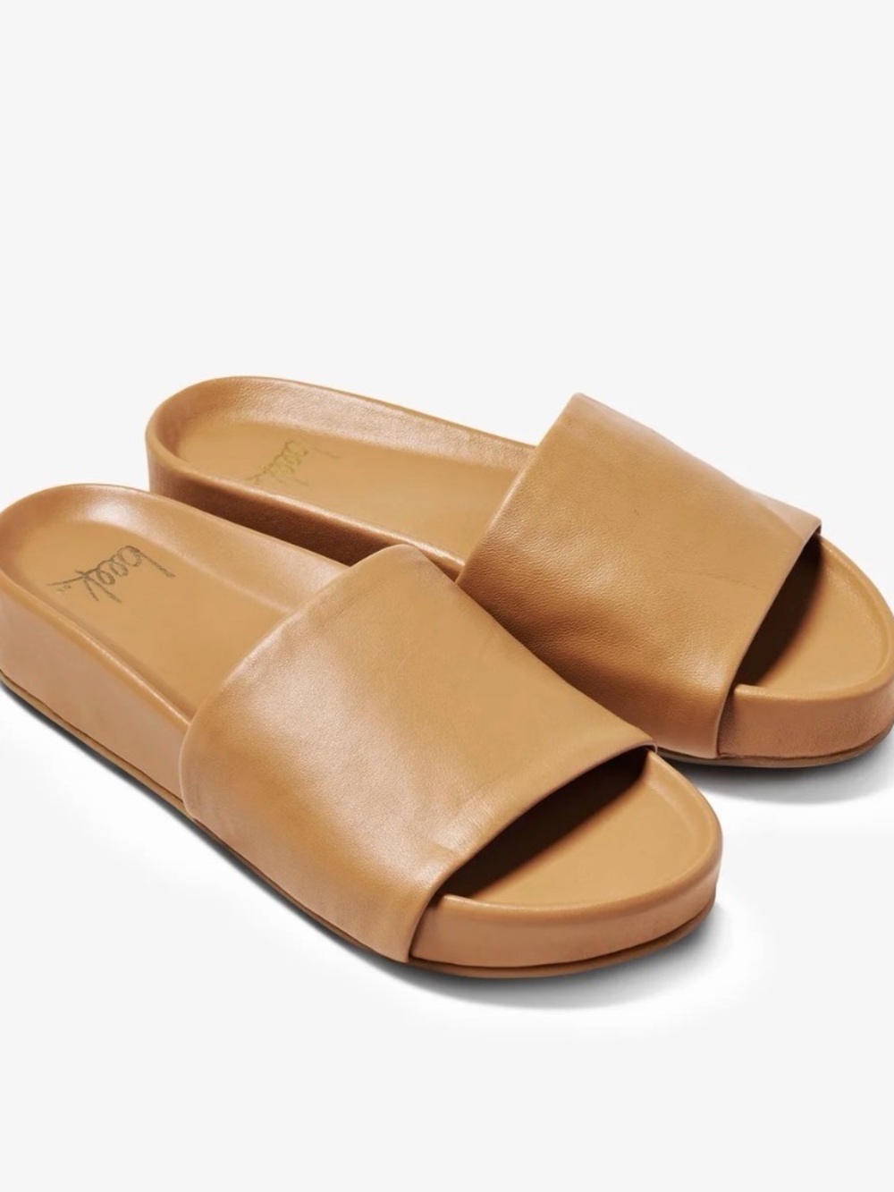 Size 8 - beek pelican leather platform sandal in honey